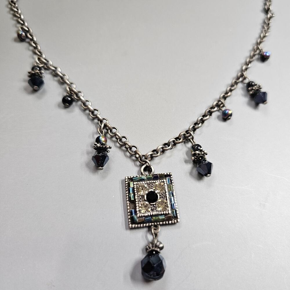 Premier Designs MYSTIQUE Necklace Iridescent Beads Square Pendant 2007